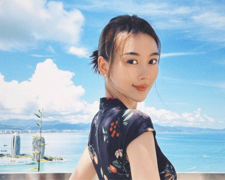 艺人背景图