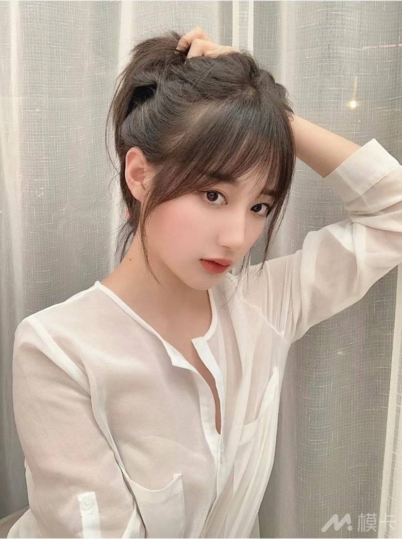 通告图片