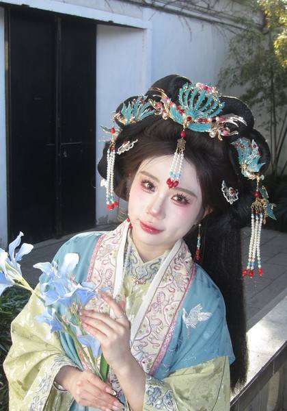 推荐艺人