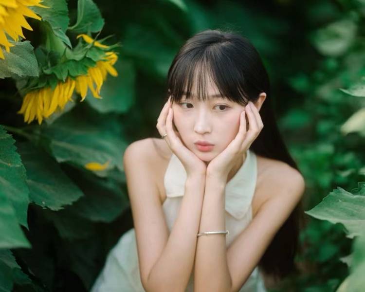 艺人背景图