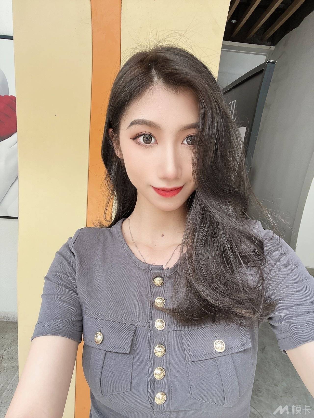 通告图片