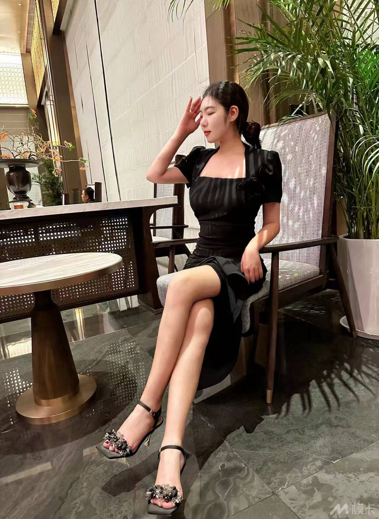 通告图片