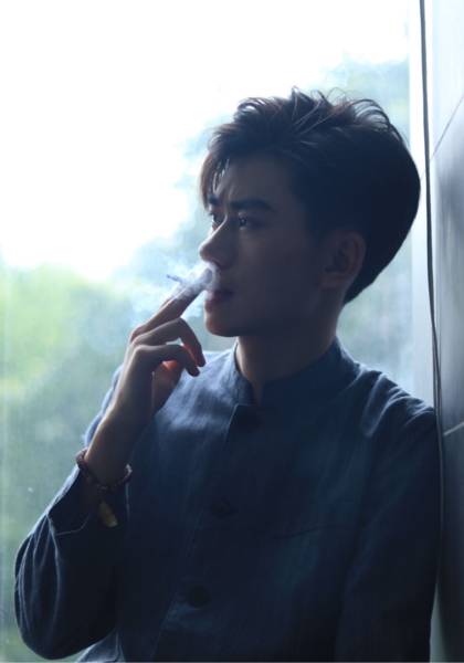 推荐艺人