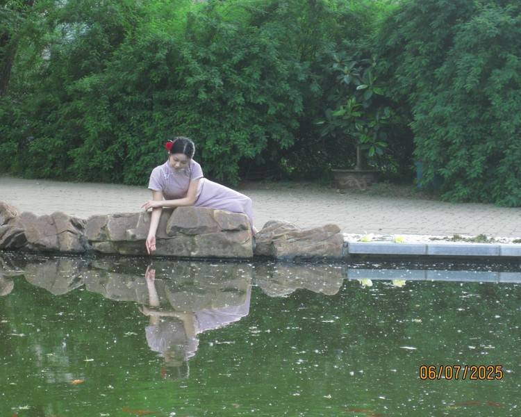 艺人背景图