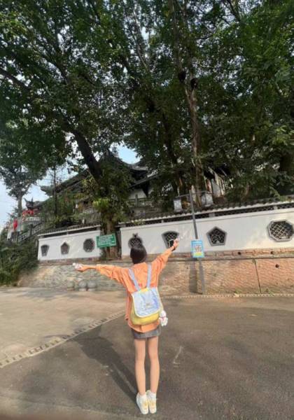 推荐艺人