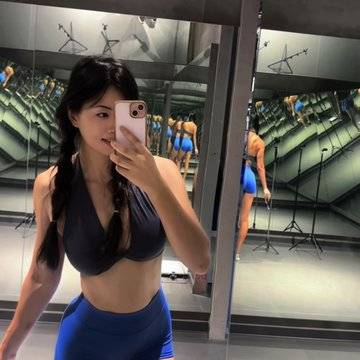 杨梅的微模卡作品