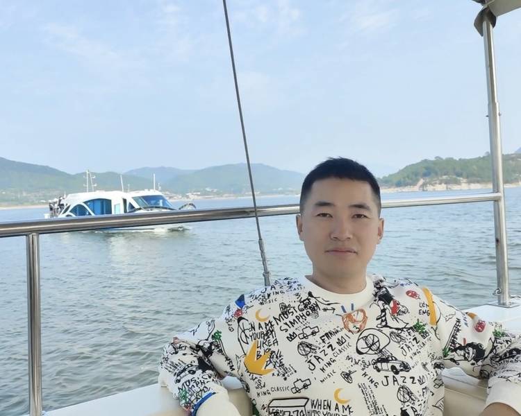 艺人背景图
