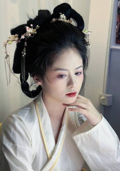 推荐艺人