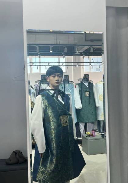 推荐艺人
