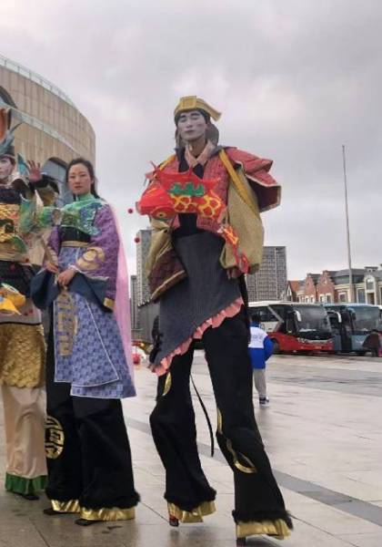 推荐艺人