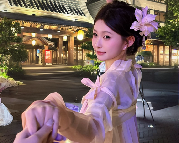艺人背景图
