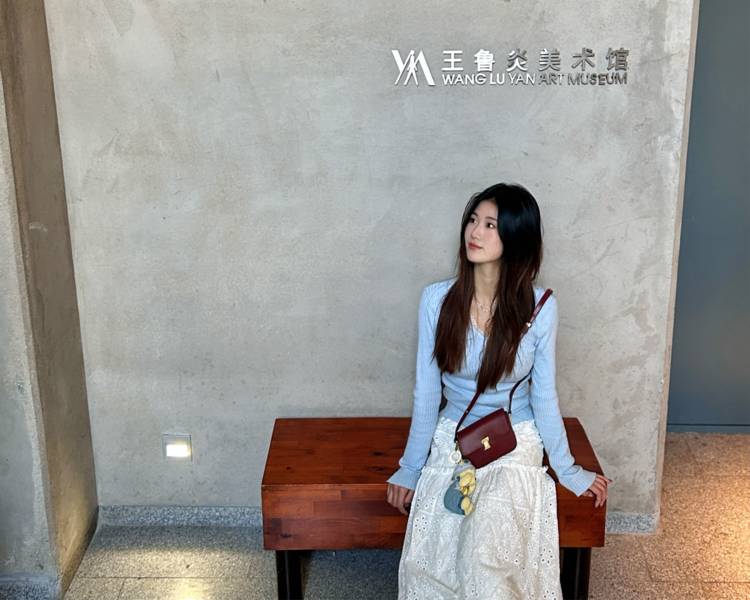 艺人背景图