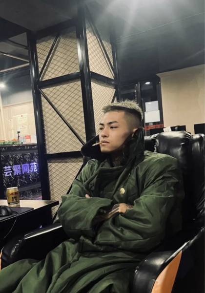 推荐艺人