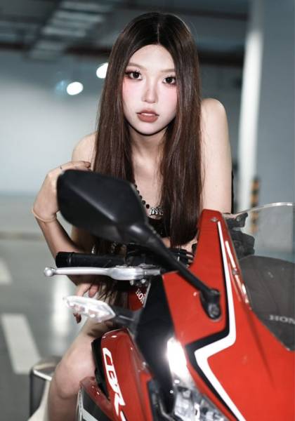 推荐艺人