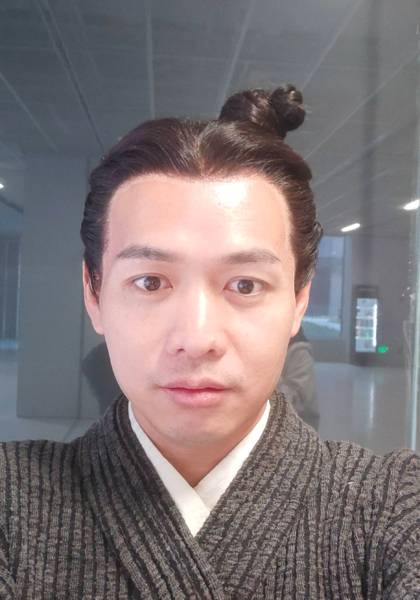 推荐艺人