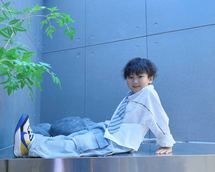 艺人背景图