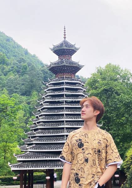 推荐艺人