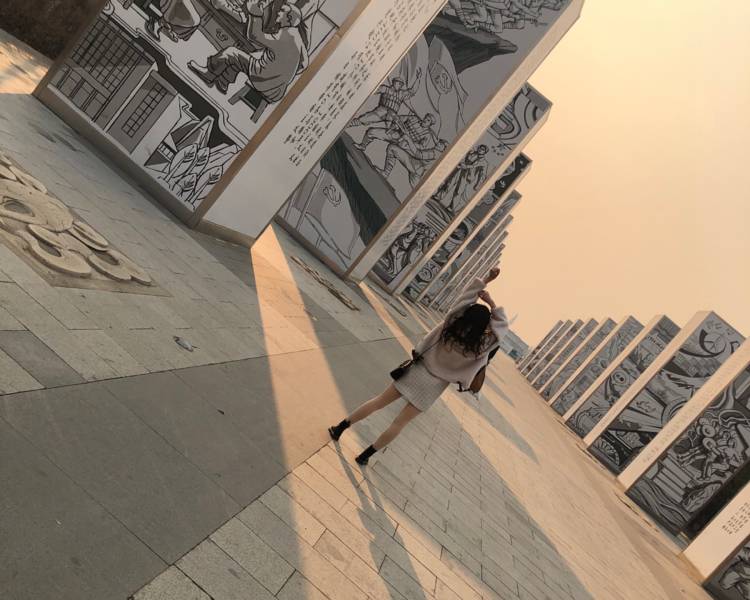 艺人背景图