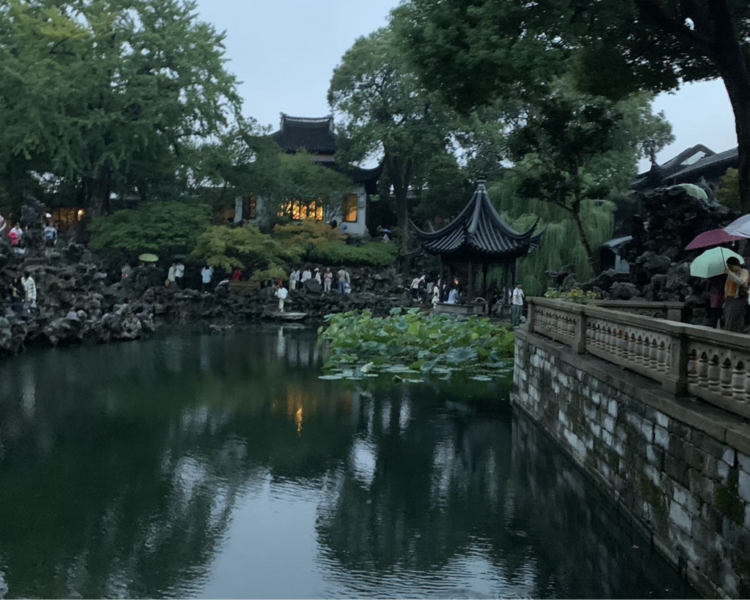 艺人背景图