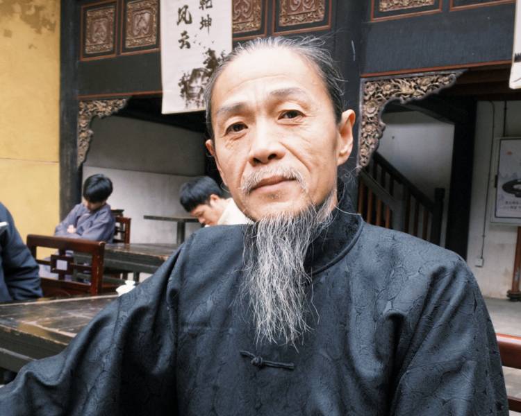 艺人背景图