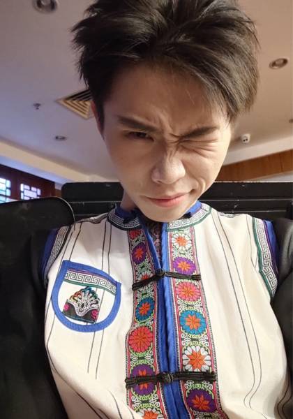 推荐艺人