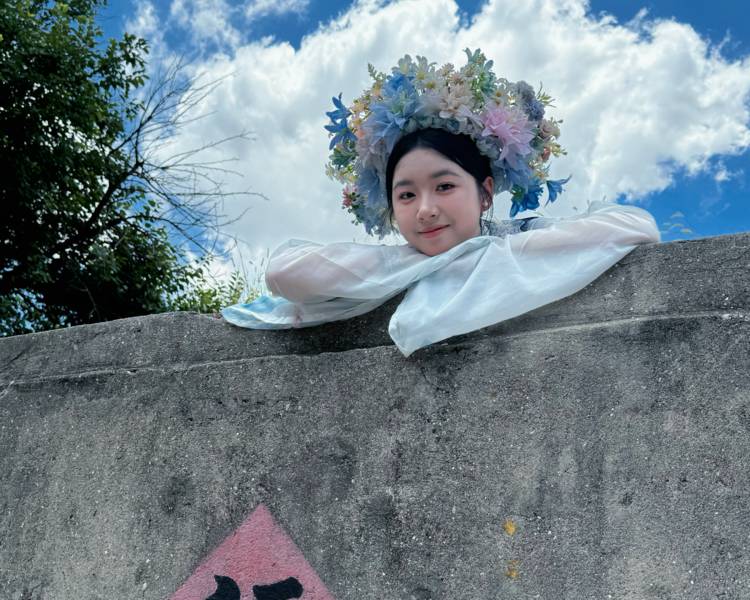 艺人背景图
