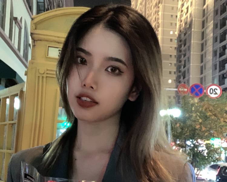 艺人背景图