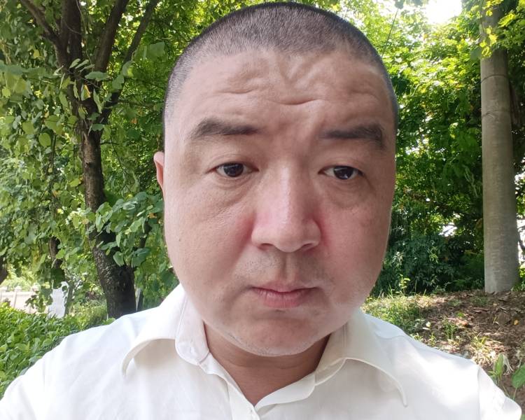 艺人背景图