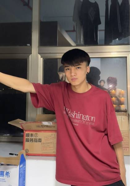 推荐艺人