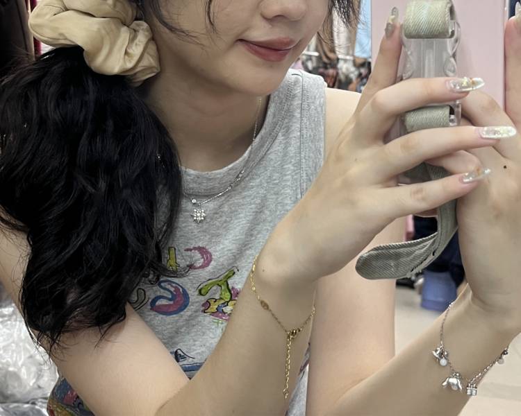 艺人背景图