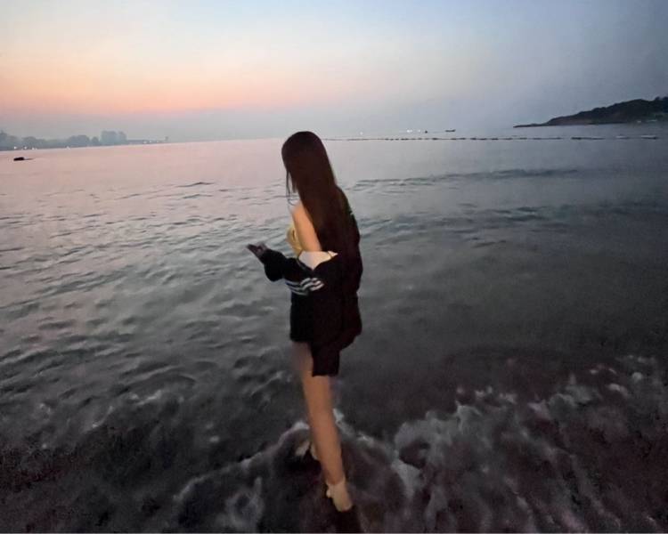 艺人背景图