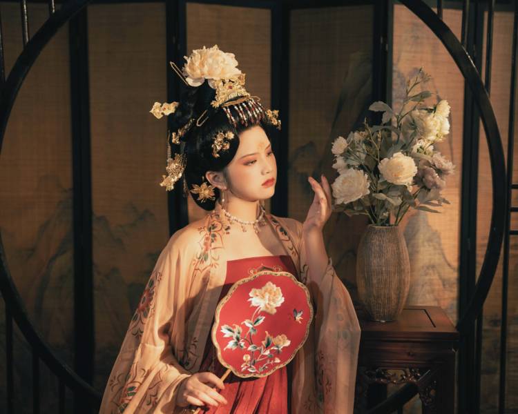 艺人背景图