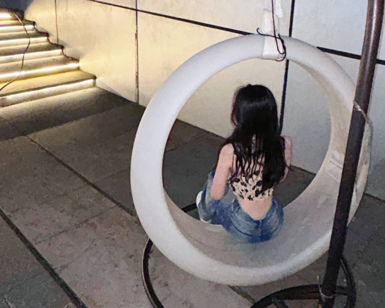 艺人背景图