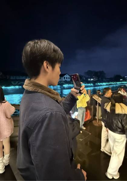 推荐艺人
