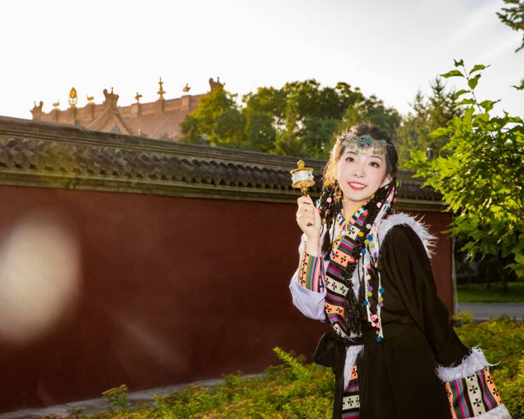 艺人背景图
