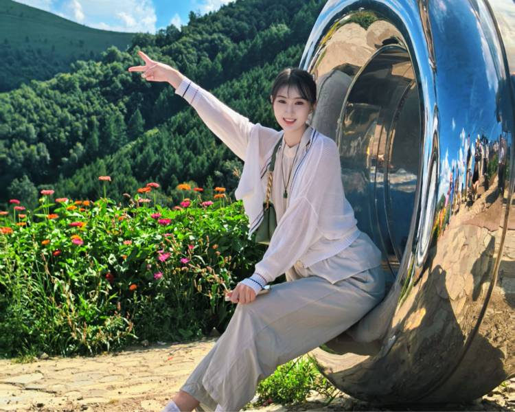 艺人背景图