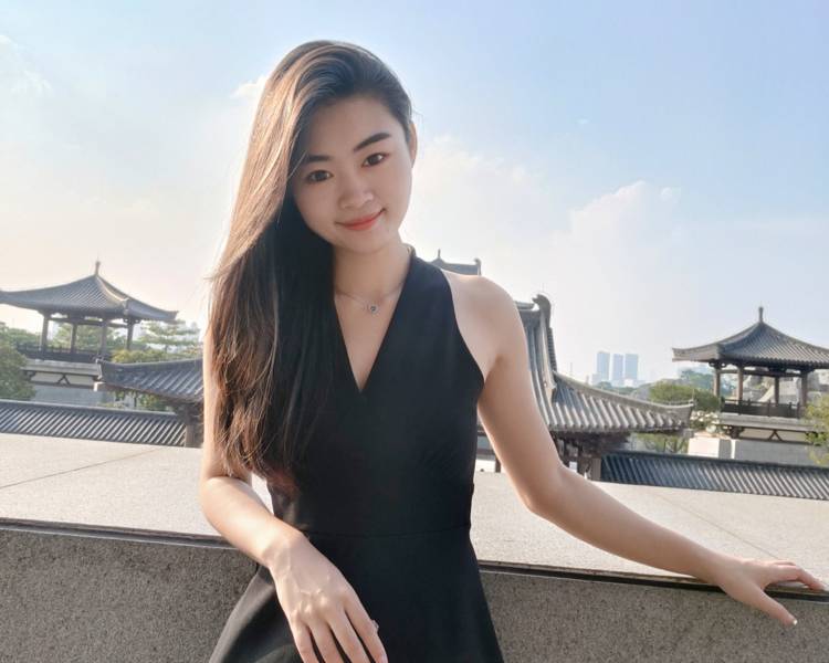 艺人背景图