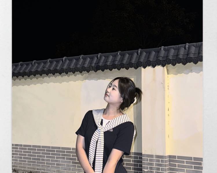 艺人背景图