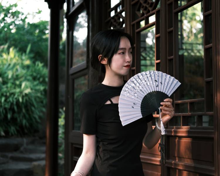 艺人背景图
