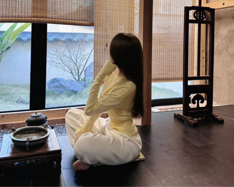 艺人背景图