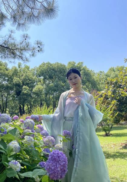推荐艺人