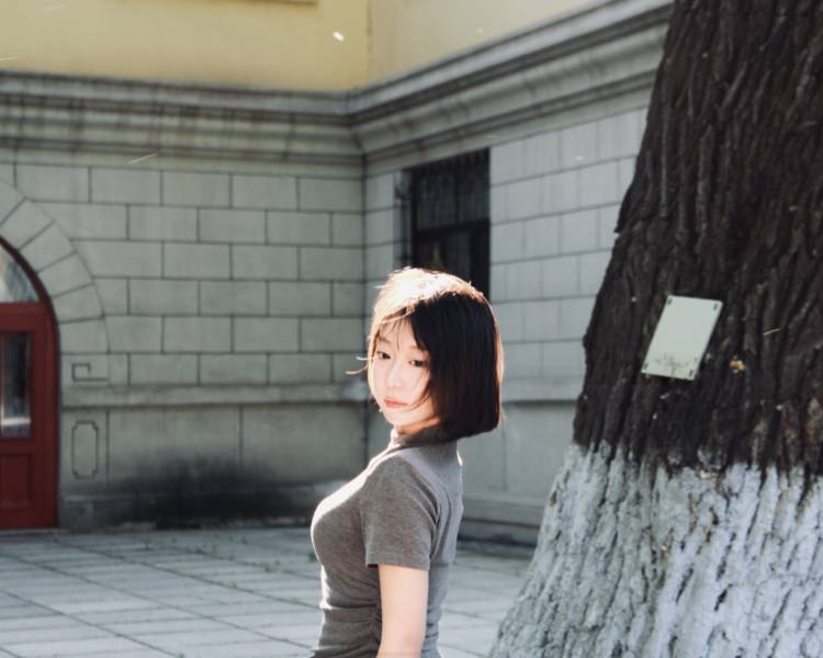 艺人背景图