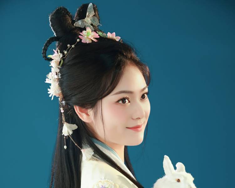 艺人背景图