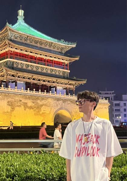 推荐艺人