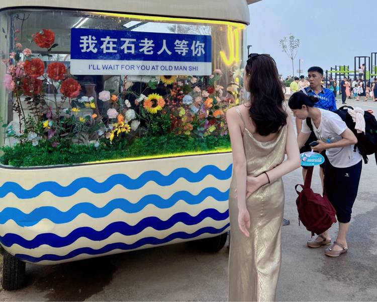 艺人背景图