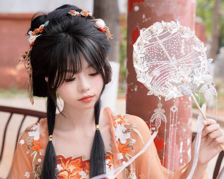 艺人背景图