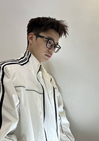 推荐艺人