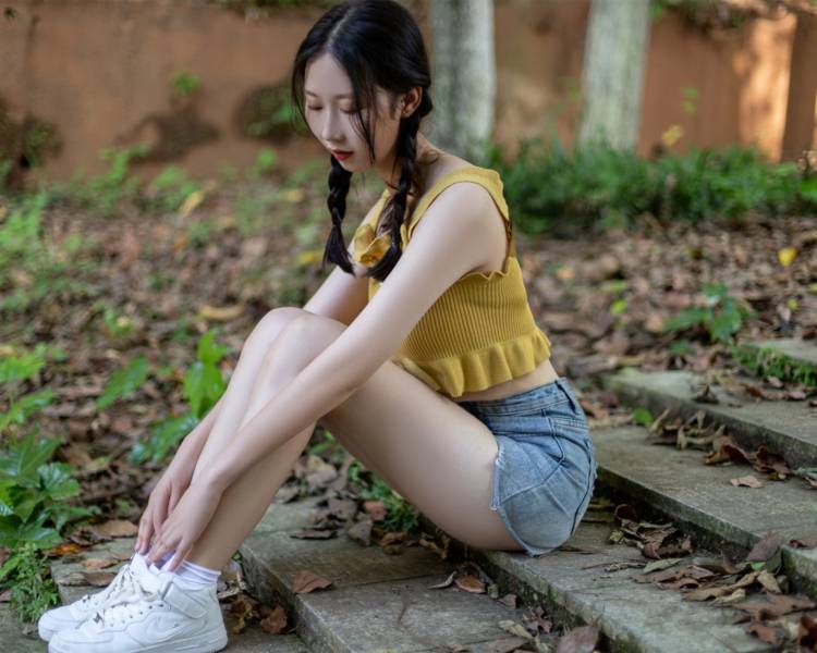 艺人背景图