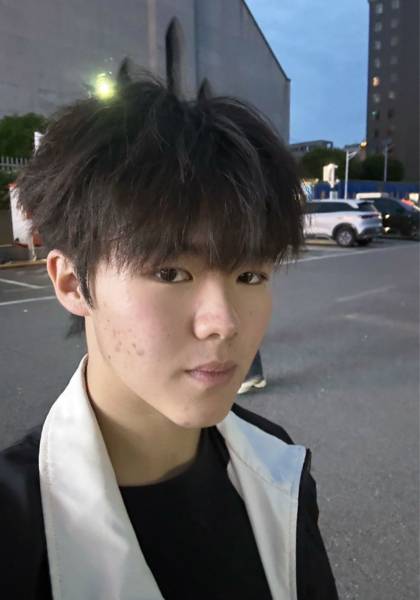 推荐艺人