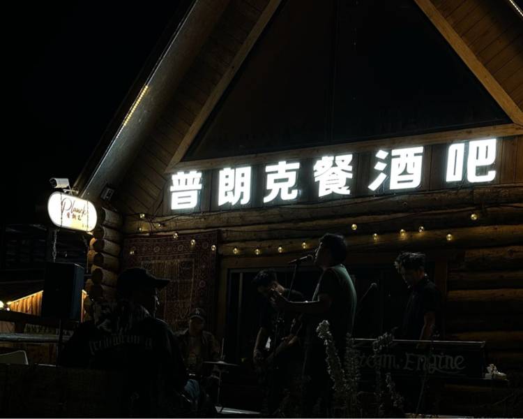 艺人背景图